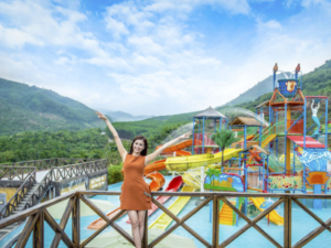 神仙温泉公园之旅是家庭游客及旅行者的理想选择，在这里可以享受康养体验、娱乐活动以及难忘的户外时光。